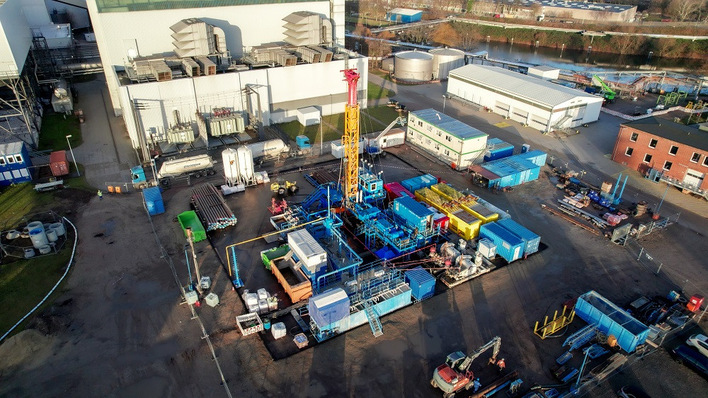 Da waren die Hoffnungen noch groß: Bohrstart beim Aquiferwärmespeicher in Hamburg.