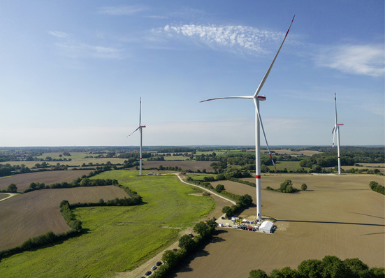Repowering-Windpark Kesdorf-Süsel nach dem Anlagenaustausch mit GE-Anlagen GE 5.5-158