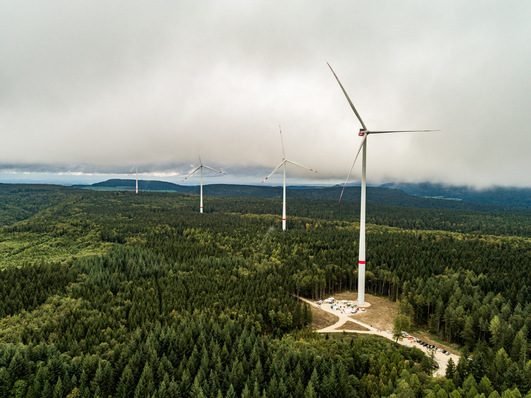  Eröffnungsfeier im Windpark Junge Donau, an dem die Stadtwerke Tübingen über das Netzwerk Kommunalpartner beteiligt ist.