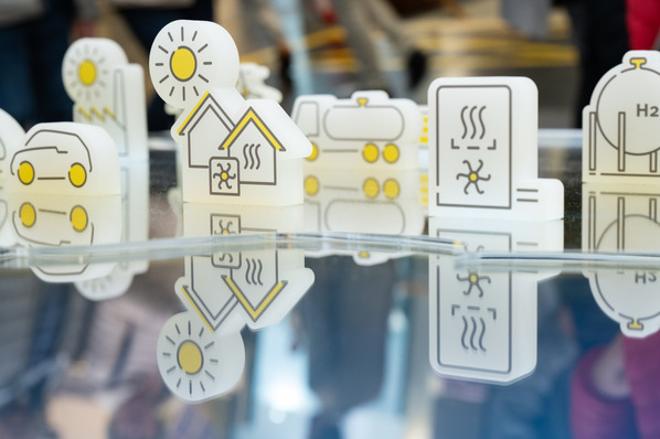  Illustration am Stand des Erneuerbare-Energien- und Sektorenkopplungsspezialisten GP Joule