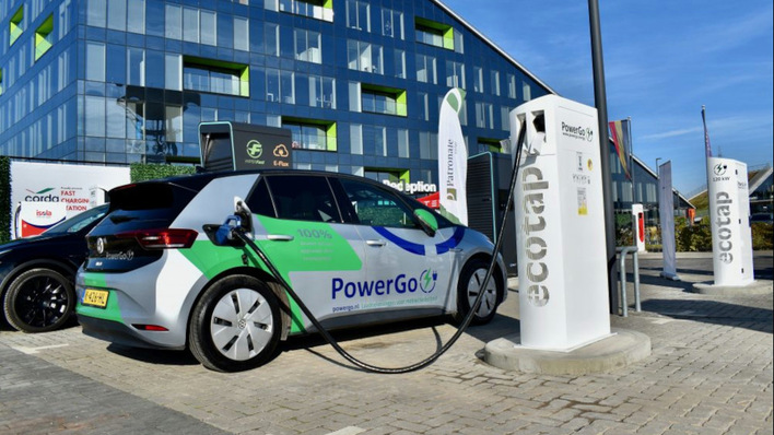  Wie hier in Belgien wird Powergo auch in Bingen Ladesäulen für Elektroautos errichten.