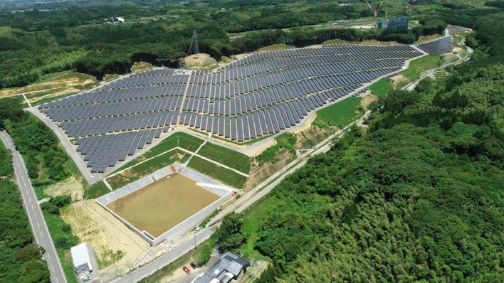  Den Solarpark Tsuno hat Baywa RE schon seit längerem in Betrieb.