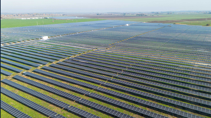Der neue Solarpark wird jedes Jahr rund 38.000 Megawattstunden Strom liefern.