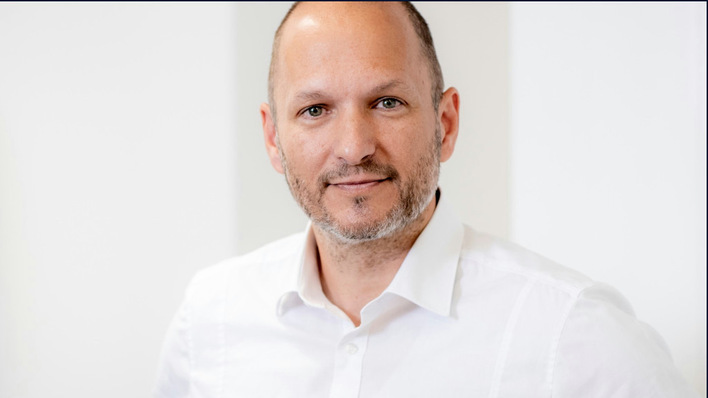 Florian Ferber ist bei Baywa RE der Experte für direkte Stromlieferverträge (PPA).