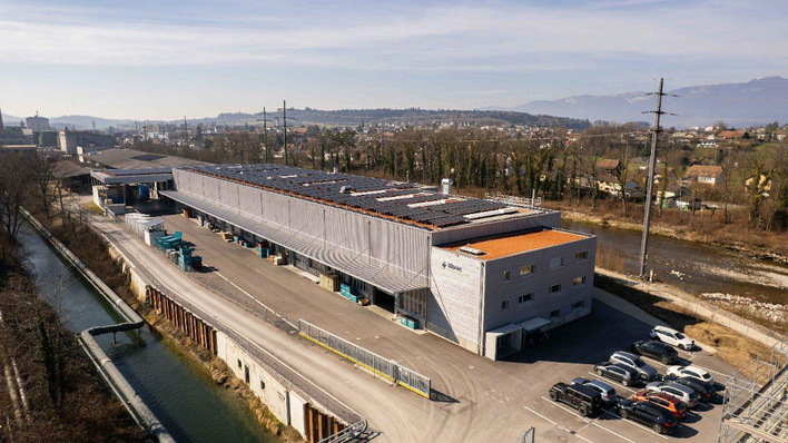 In dieser nagelneuen Halle recycelt Librec ausgediente Akkus aus Elektroautos und den Ausschuss aus der Batterieproduktion.