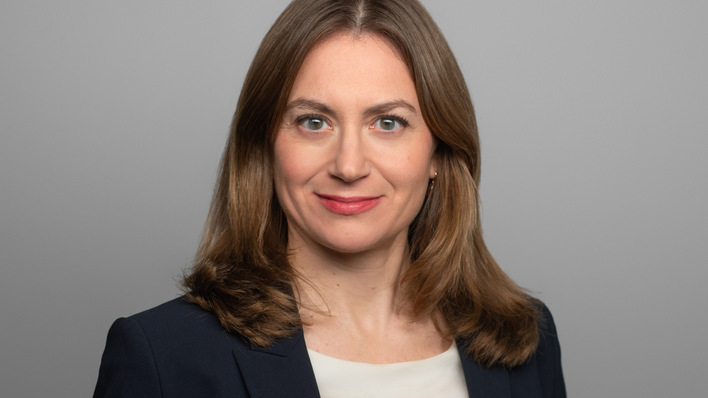 Direktorin Sabrina Schulz, die seit diesem Jahr das Berliner Büro von EIES leitet, warnt vor den Folgen wachsender geopolitischer Spannungen.