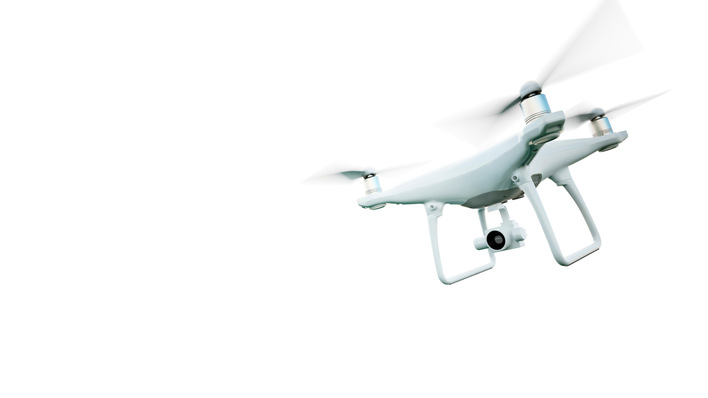 Drohnen erobern den Luftraum, über kritischer Infrastruktur sollten sie gleichwohl nur mit Erlaubnis fliegen. 