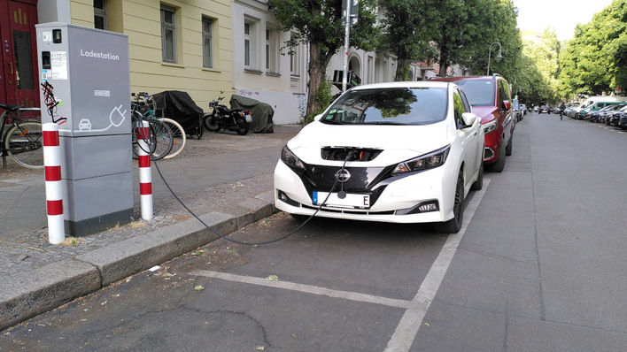 Die Zahl der öffentlich zugänglichen Ladestationen steigt immer weiter.