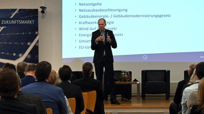 Wird alles so heiß gegessen, wie es gekocht wird? Jörg Ebel, Präsident des BSW-Solar, hat die Ideen aus dem Bundeswirtschaftsministerium eingeordnet.