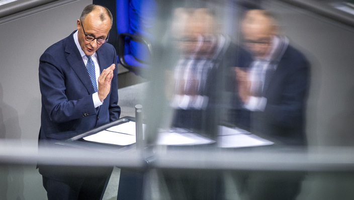 205. Sitzung des Deutschen Bundestages, der damalige Vorsitzende der CDU/CSU-Fraktion Friedrich Merz zur Beratung und Abstimmung über die Vertrauensfrage zur Kanzlerschaft des Sozialdemokraten Olaf Scholz, den Merz damit ablöste.