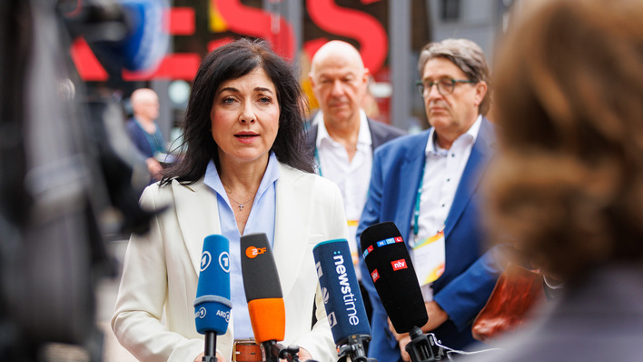 Bundeswirtschaftsministerin Katherina Reiche beim BDEW-Kongress 2025 Anfang Juni in Berlin