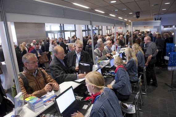 Andrang bei der Registrierung zur Husum Wind 2015.