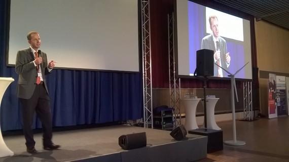 BWE-Branchentag Niedersachsen | BWE-Branchentag Niedersachsen: Verbandsvize Jan Hinrich Glahr macht Hoffnung auf gute Verhandlungen für das Ausschreibungsmodell.