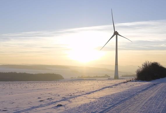 Prototyp der neuen Enercon-Binnenlandwindturbine E-141 EP4 in Coppanz in Thüringen