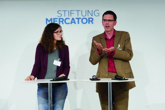 Jennifer Schellhöh, wissenschaftliche Mitarbeiterin am Virtuellen Institut „Transformation – Energiewende NRW“ vom Kulturwissenschaftlichen Institut (KWI), und Timon Wehnert, stellvertretender Leiter des Büro Berlin und Projektleiter in der Forschungsgruppe Energie-, Verkehr- und Klimapolitik am Wuppertal Institut.