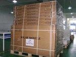 Solarmodule verpackt im Karton zum Transport | Wohin die chinesischen Solarmodule in nächster Zeit gehen, bleibt abzuwarten. Immerhin will Peking mit einem ambitionierten Programm den Binnenmarkt für Photovoltaikanlagen forcieren.