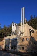 _fernwärme_pellets_anzere | Gemeinsam Heizen: In Anzere in der Schweiz wurde eine Fernwärmezentrale in Betrieb genommen, die über 600 Verbraucher mit Wärme aus Holzpellets versorgt.