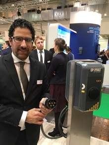 Timo Bovi, Politikexperte bei GP Joule, erklärt, warum es wichtig ist, dass die Ladeinfrastruktur für E-Autos zügig ausgebaut wird.