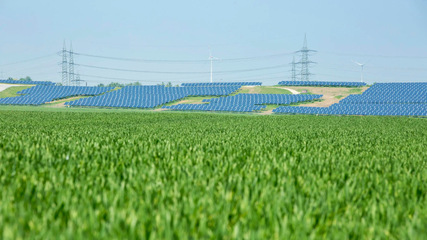 Sollte RWE das Übertragungsnetz von Amprion behalten dürfen, könnte das Unternehmen seine Wettbewerber beim Netzzugang behindern.
